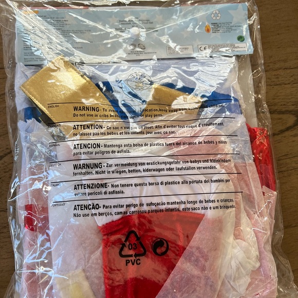 Wonder woman Halloween costume - Picture 3 of 4